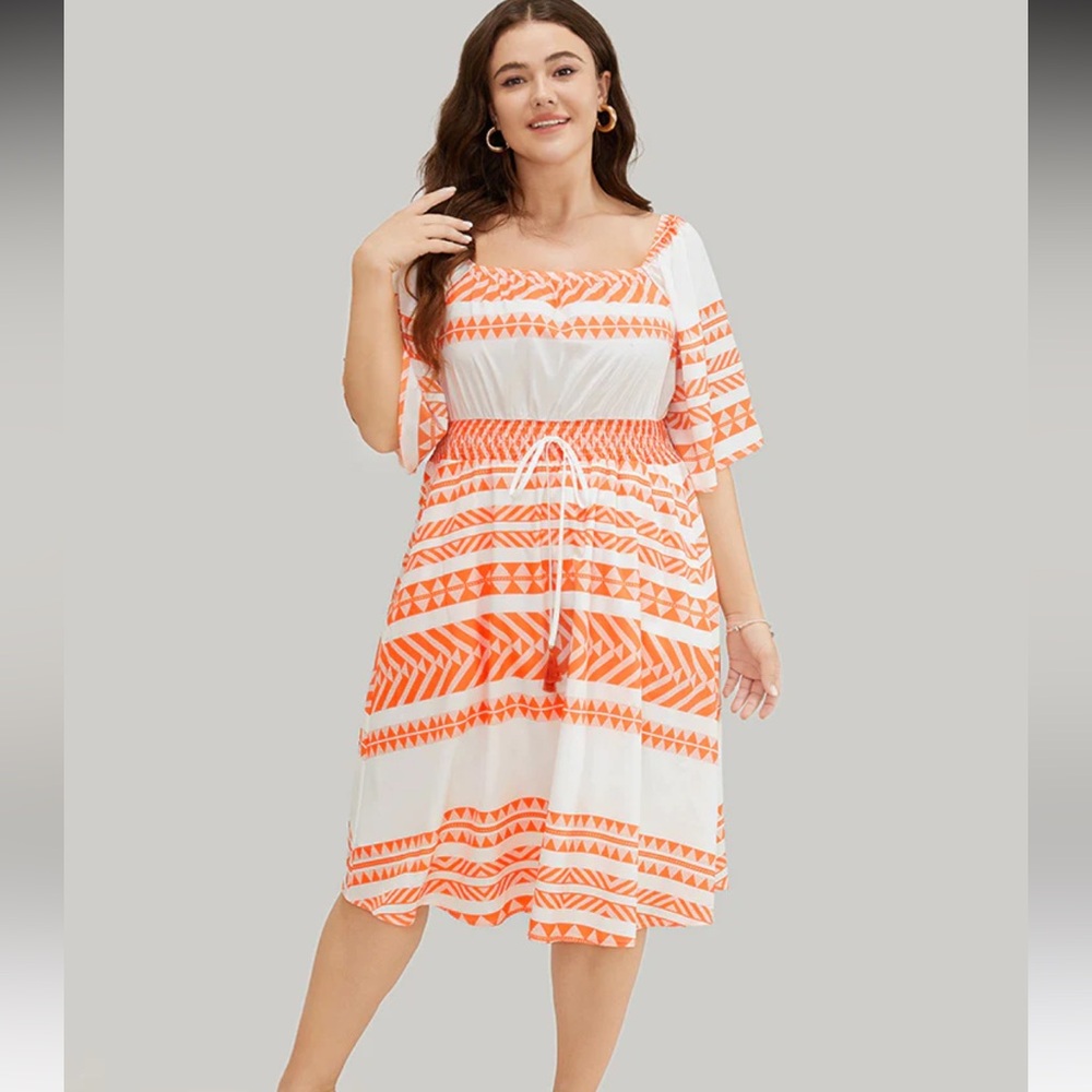 NWT Bloomchic Square neck Blouson Midi Dress